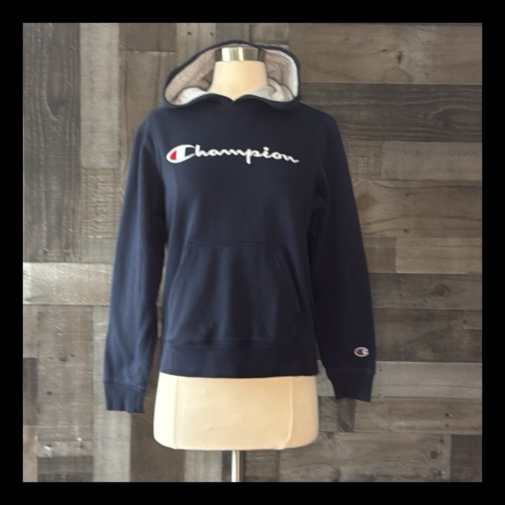 Champion pull over hoodie boys large sporty outdoor activewear school athleisure